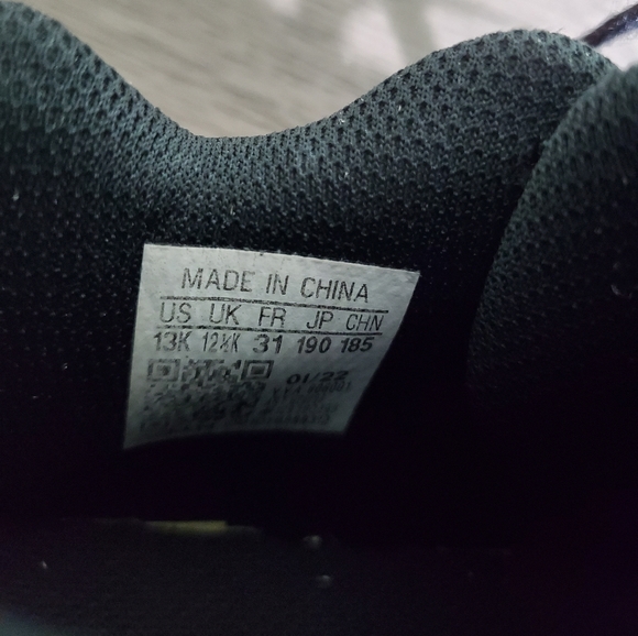 Adidas Freak Boys Size 13K Football Cleats - Picture 7 of 7